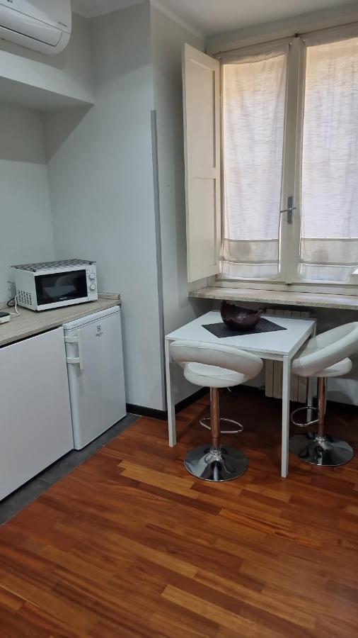 Blu Magenta - A Due Passi Da Porta Nuova Apartment ตูริน ภายนอก รูปภาพ